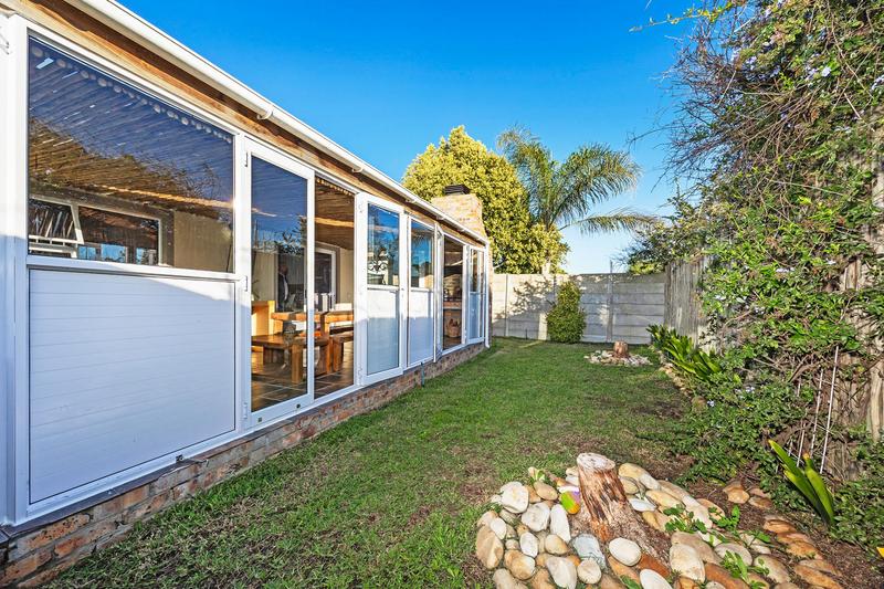 3 Bedroom Property for Sale in Sonstraal Heights Western Cape